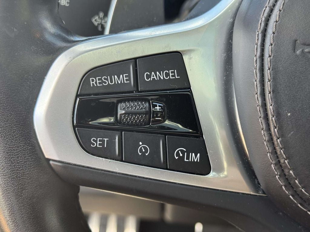 2022 BMW X6 M50i
