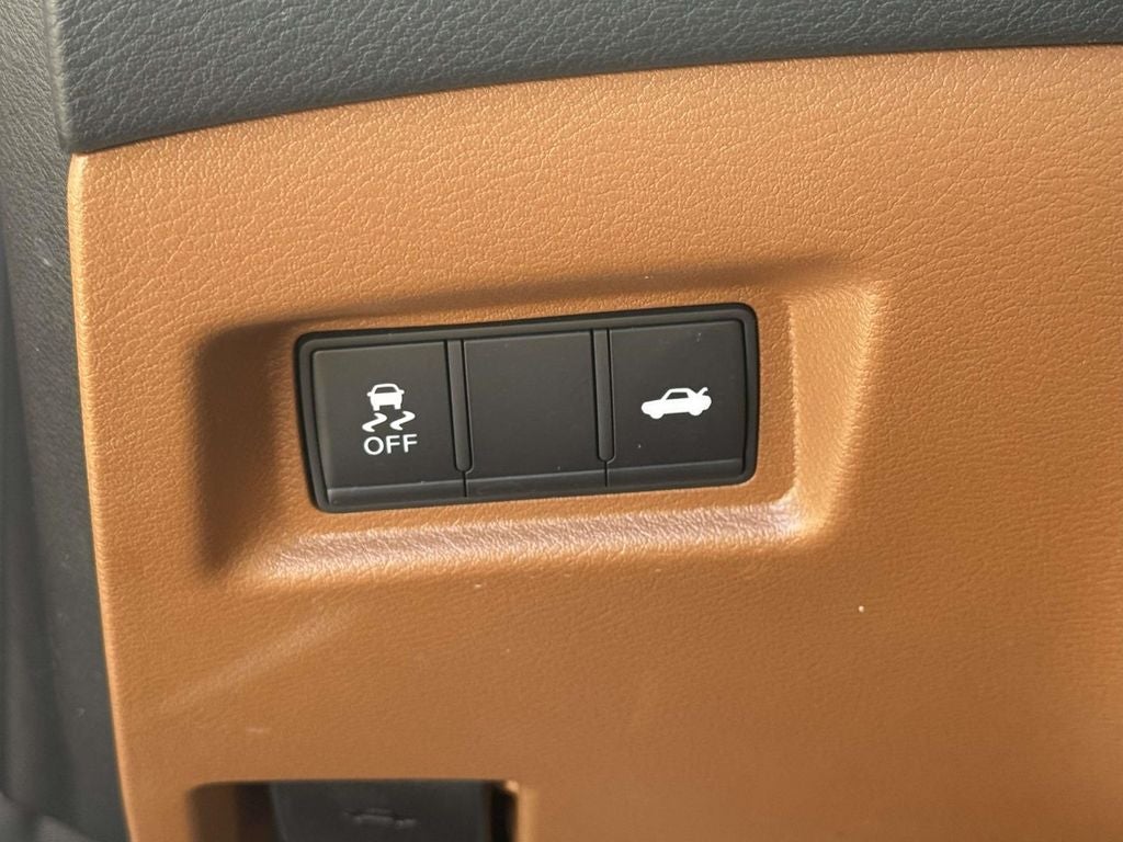2023 INFINITI Q50 LUXE AWD