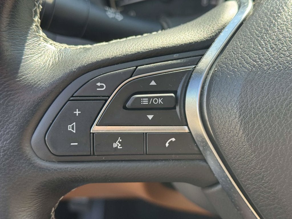 2023 INFINITI Q50 LUXE AWD