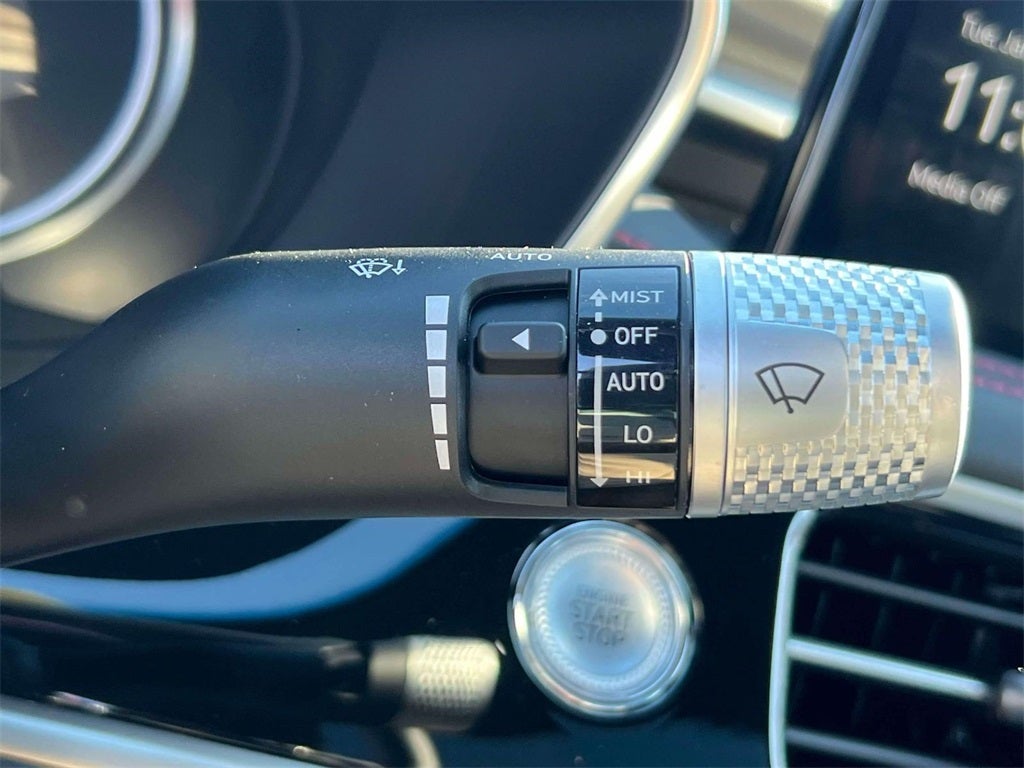 2025 Genesis G70 2.5T Sport Prestige