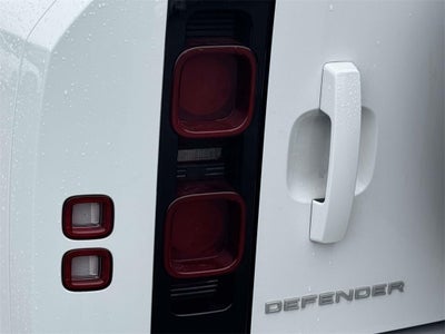 2024 Land Rover Defender 110 S