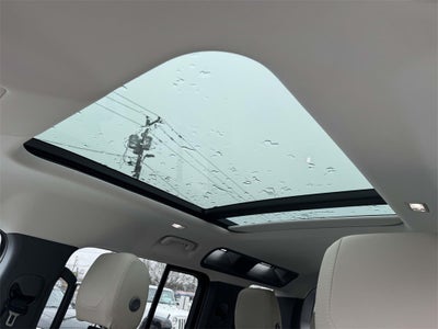 2024 Land Rover Defender 110 S