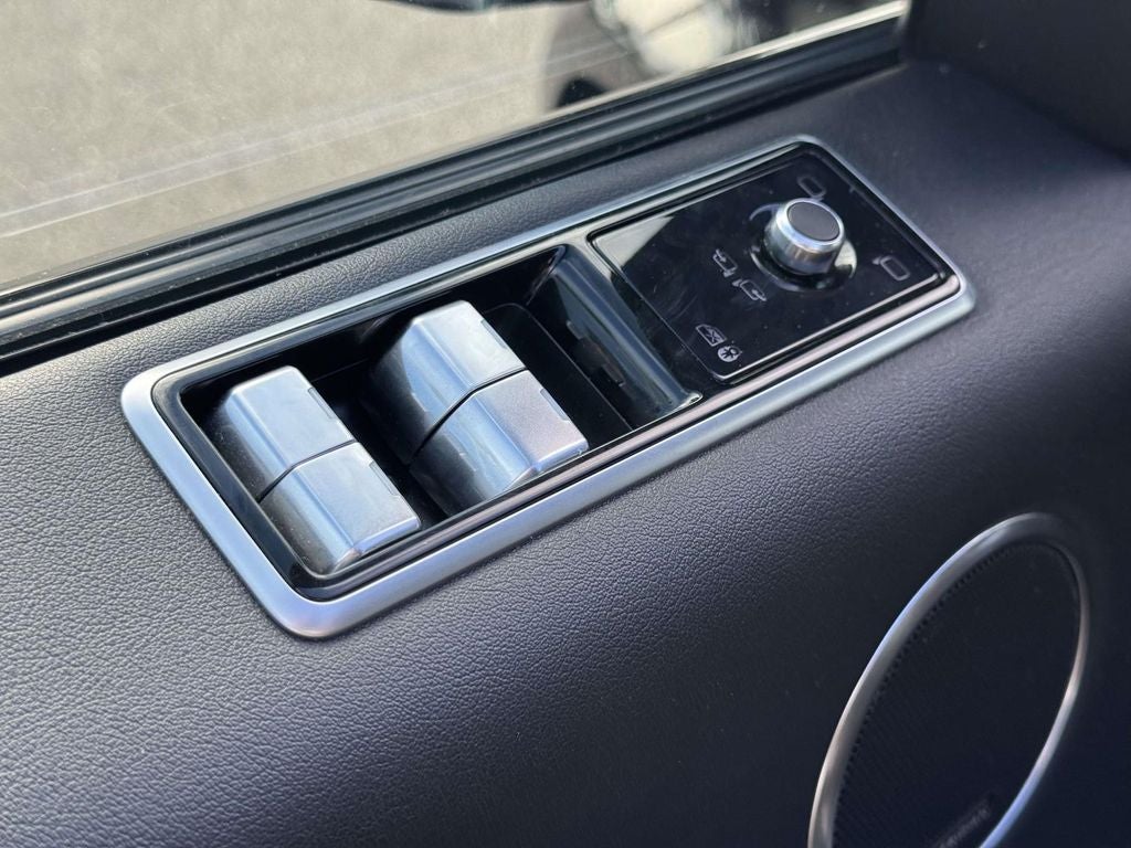 2021 Land Rover Range Rover Sport HSE Silver Edition