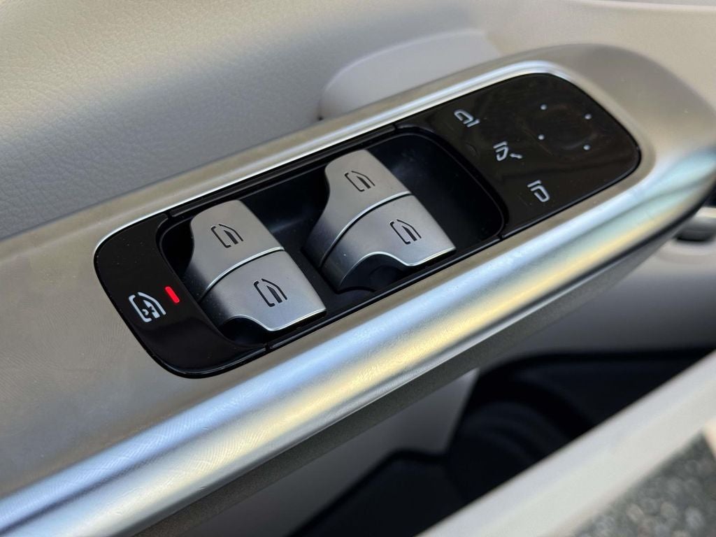 2023 Mercedes-Benz C-Class C 300 4MATIC®