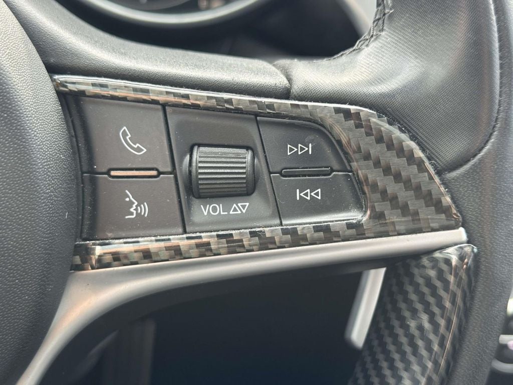 2019 Alfa Romeo Giulia Ti Sport