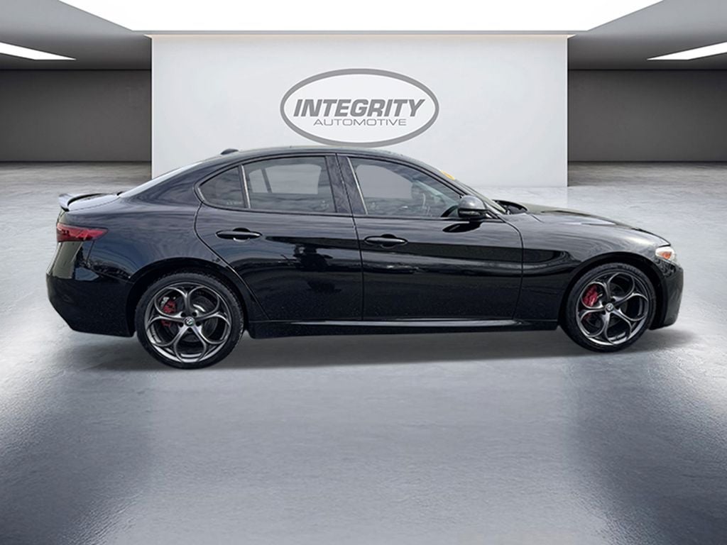 2019 Alfa Romeo Giulia Ti Sport