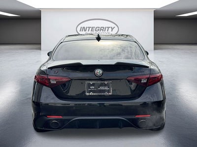 2019 Alfa Romeo Giulia Ti Sport