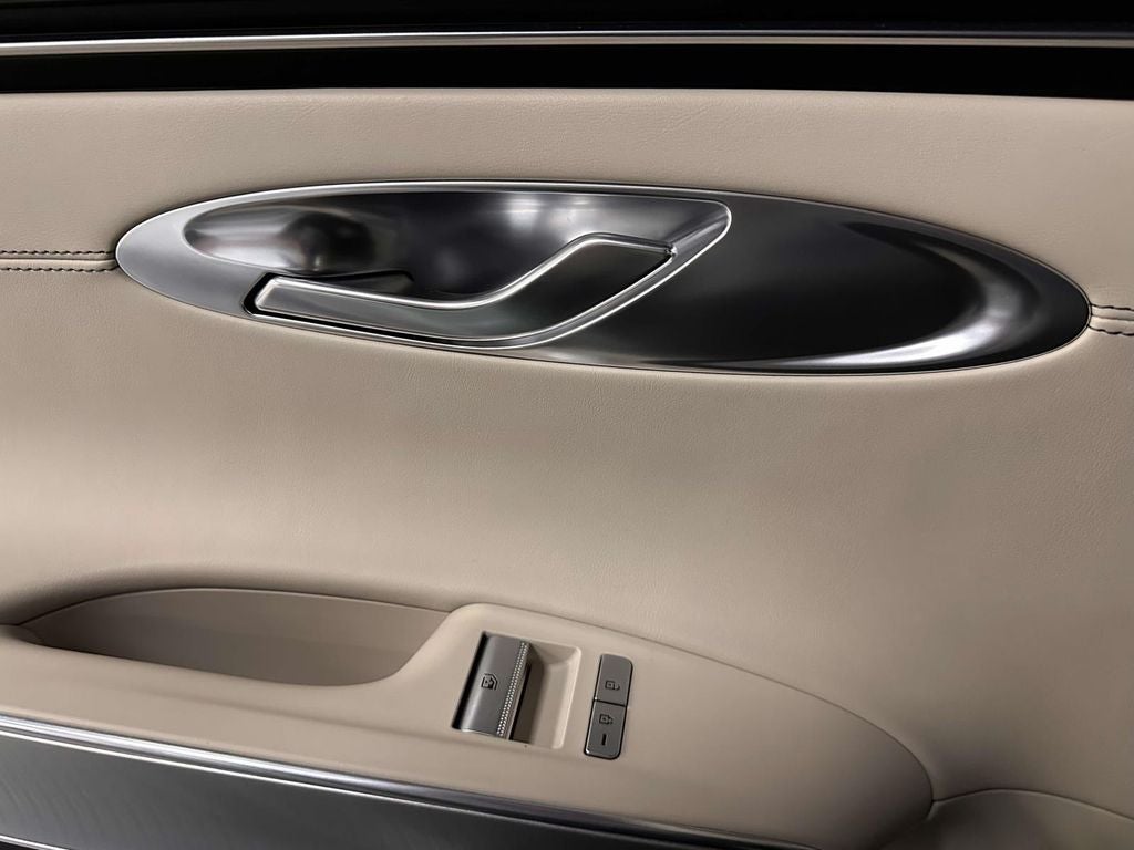 2024 Genesis GV70 2.5T Select