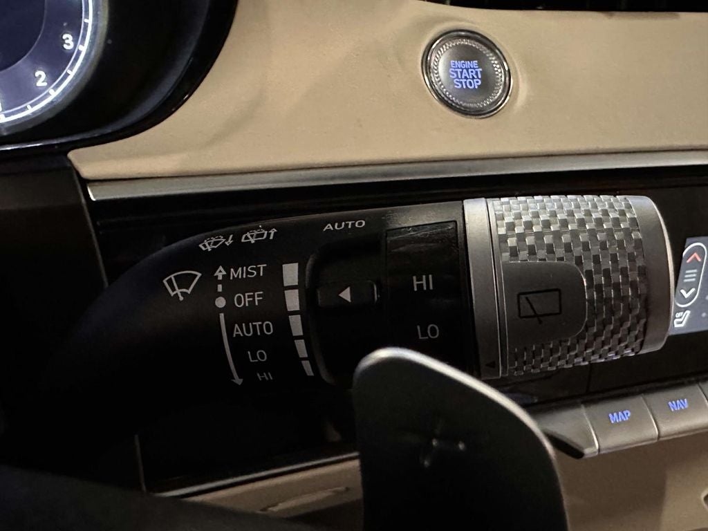 2024 Genesis GV70 2.5T Select