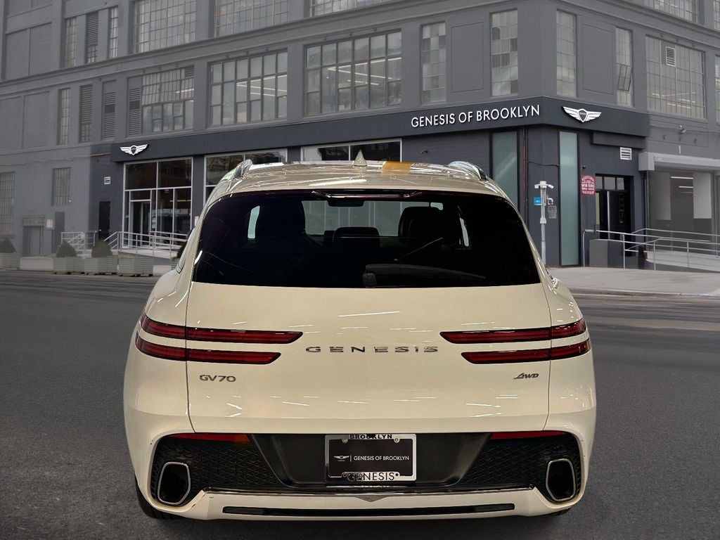 2024 Genesis GV70 2.5T Select