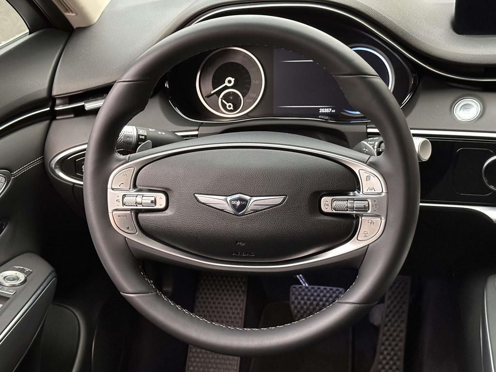 2024 Genesis GV70 2.5T