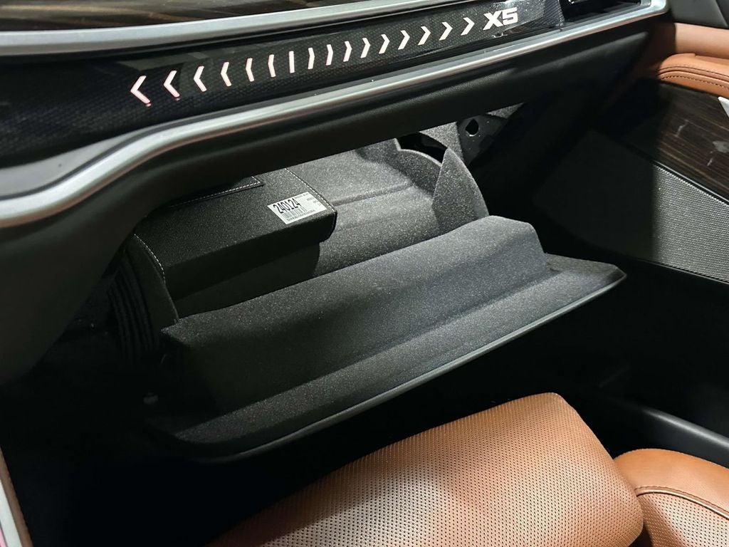 2024 BMW X5 xDrive50e