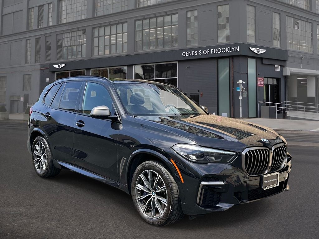 2022 BMW X5 M50i