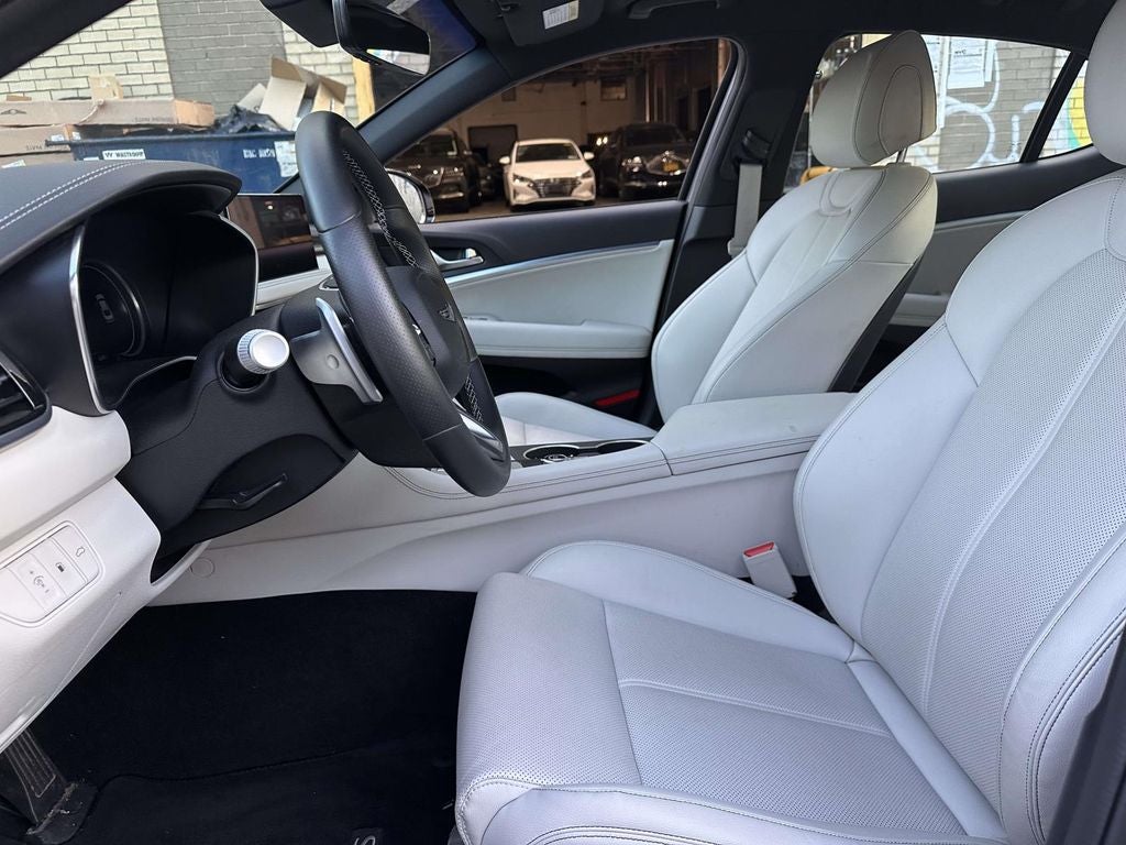 2025 Genesis G70 2.5T