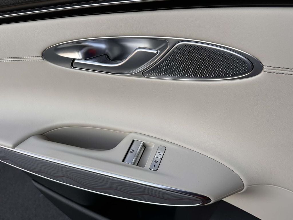 2023 Genesis GV70 2.5T Advanced