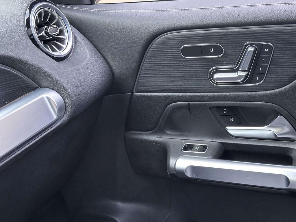2023 Mercedes-Benz GLB GLB 250 4MATIC®