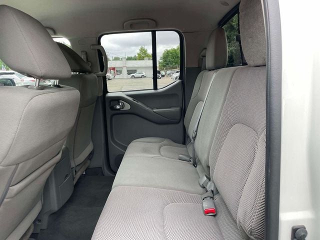 2021 Nissan Frontier SV