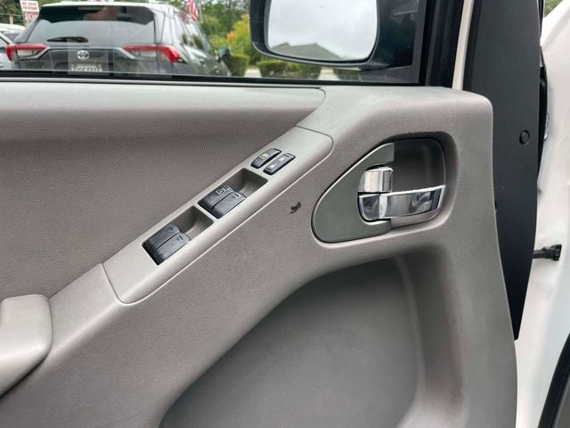 2021 Nissan Frontier SV