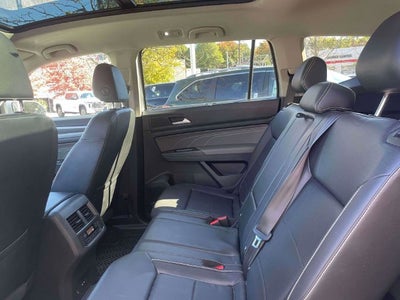 2022 Volkswagen Atlas 2.0T SE w/Technology