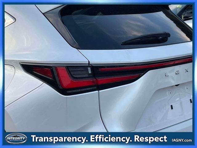 2022 Lexus NX 350h Premium