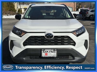 2020 Toyota RAV4 LE
