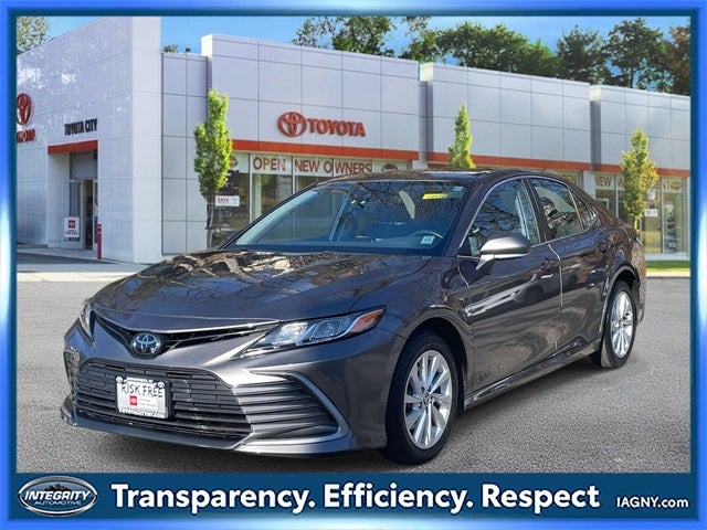 2024 Toyota Camry LE