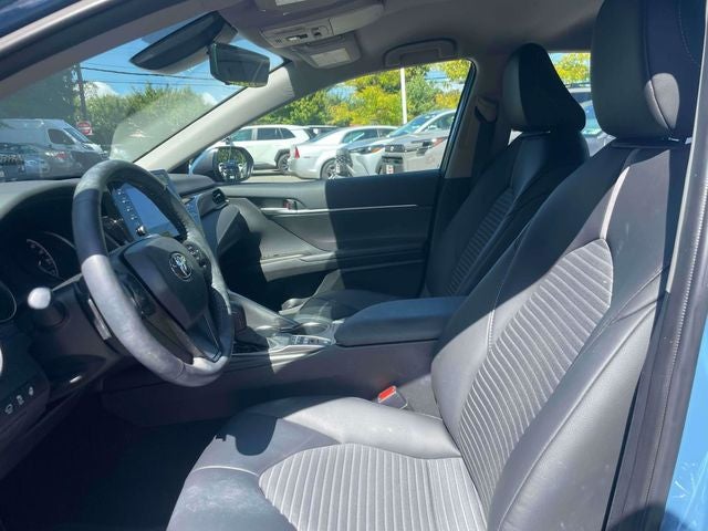 2024 Toyota Camry Hybrid SE