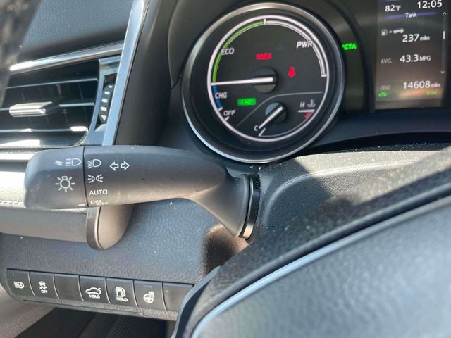 2024 Toyota Camry Hybrid SE