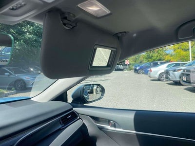 2024 Toyota Camry Hybrid SE