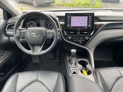 2024 Toyota Camry Hybrid SE
