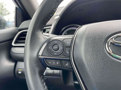2024 Toyota Camry Hybrid SE