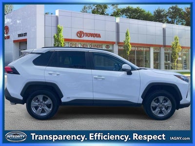 2025 Toyota RAV4 Hybrid XLE