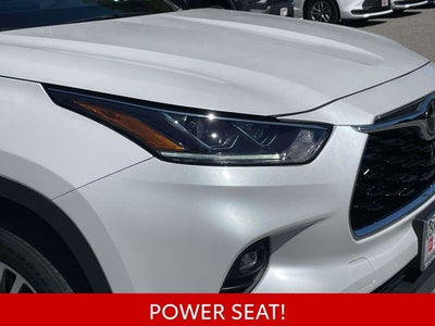 2025 Toyota Highlander Hybrid Platinum