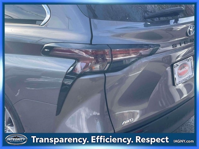 2024 Toyota Sienna XLE 7 Passenger