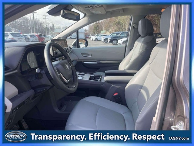 2024 Toyota Sienna XLE 7 Passenger