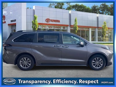 2024 Toyota Sienna XLE 7 Passenger