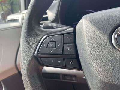 2022 Toyota Sienna LE 8 Passenger