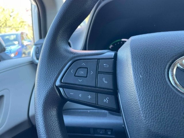 2024 Toyota Sienna LE 8 Passenger