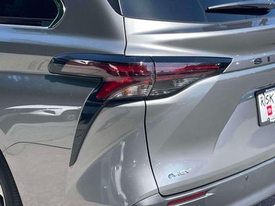 2026 Toyota Sienna XLE 8 Passenger