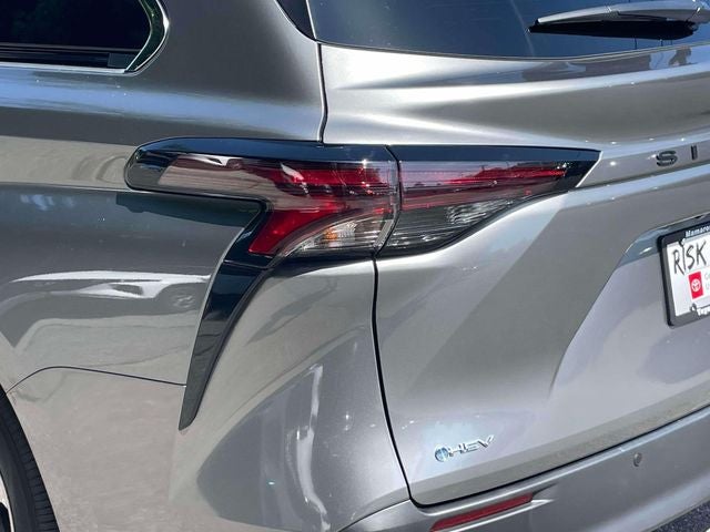 2026 Toyota Sienna XLE 8 Passenger
