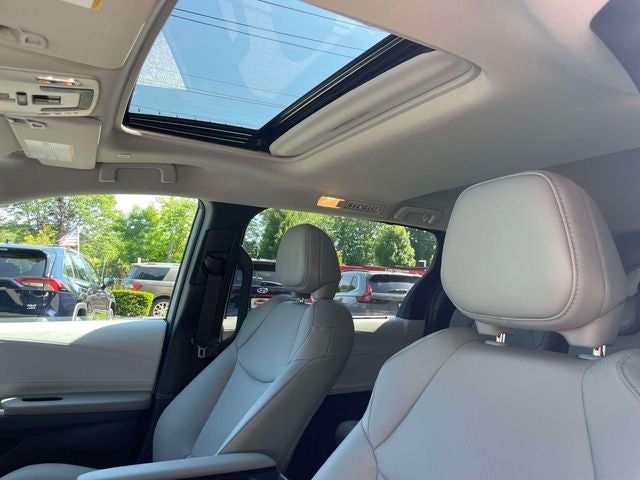 2026 Toyota Sienna XLE 8 Passenger
