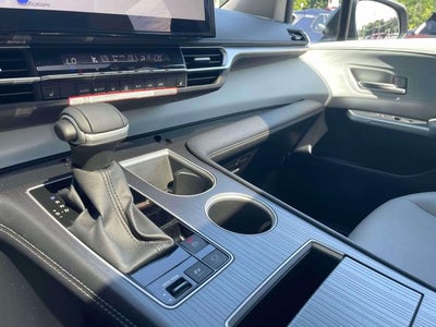 2026 Toyota Sienna XLE 8 Passenger