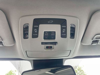 2025 Toyota Sienna XLE 8 Passenger