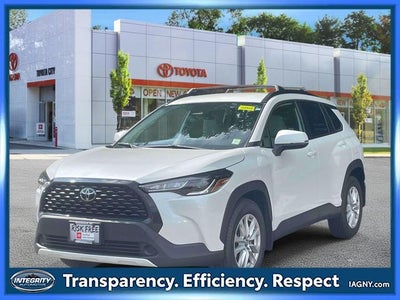 2024 Toyota Corolla Cross LE