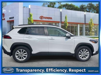 2024 Toyota Corolla Cross LE