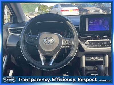 2023 Toyota Corolla Cross XLE