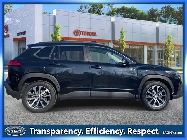 2023 Toyota Corolla Cross XLE