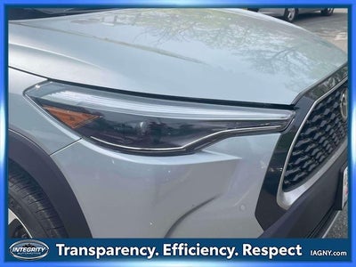 2025 Toyota Corolla Cross XLE