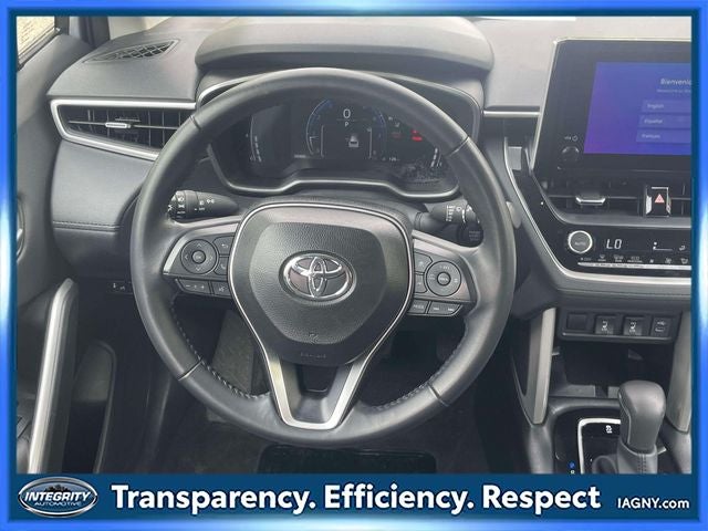2025 Toyota Corolla Cross XLE