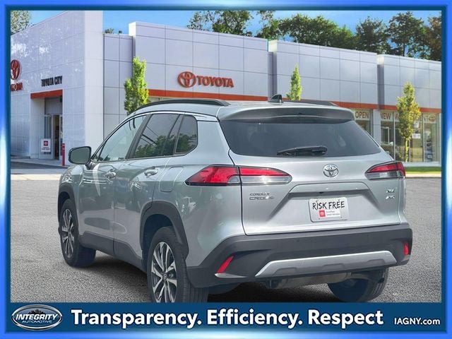 2025 Toyota Corolla Cross XLE